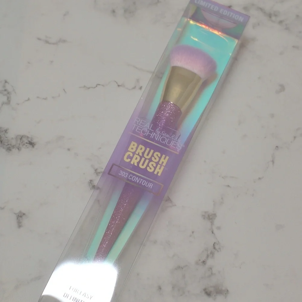 Limited Edition Real Techniques Contour Brush
